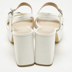 Pre Owned Stuart Weitzman Everly Size 38 White Leather Platform Sandals