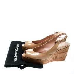 Stuart Weitzman Beige Patent Leather Jean Peep Toe Cork Wedge Slingback Sandals Size 41