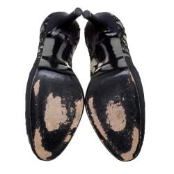 Pre Owned Stuart Weitzman Black Lace And Satin Pumps Size 39.5