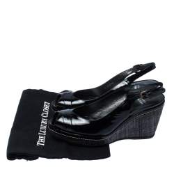 Stuart Weitzman Black Patent Leather and Raffia Peep Toe Wedge Sandals Size 40.5