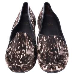 Stuart Weitzman Brown/White Leopard Print Calfhair Loafers Size 39