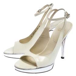 Stuart Weitzman White/Silver Patent Leather Open Toe Ankle Strap Platform Sandals Size 39.5