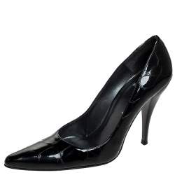 Stuart Weitzman Black Croc Embossed Patent Leather Pointed Toe Pumps Size 37.5