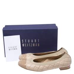 Stuart Weitzman Beige Quilted Leather And Patent Cap Toe Scrunch Ballet Flat Size 38.5