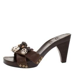 Stuart Weitzman Brown Leather Conch Shell And Bead Embellished Wooden Platform Sandals Size 37
