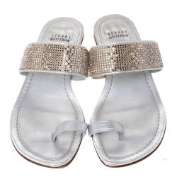 Pre Owned Stuart Weitzman Silver Leather Crystal Embellished Toe Ring Flats Size 37.5