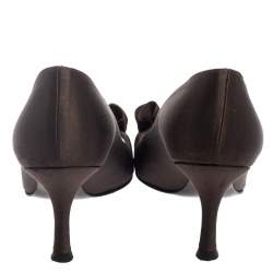 Pre Owned Stuart Weitzman Dark Brown Satin Gigiritz Peep Toe Pumps Size 36.5