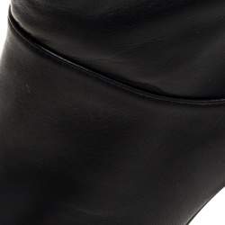 Stuart Weitzman Black Leather Knee Length Boots Size 38
