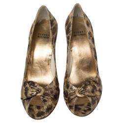 Pre Owned Stuart Weitzman Brown/Gold Metallic Lamé Fabric Leopard Print Bow Peep Toe Pumps Size 38.5