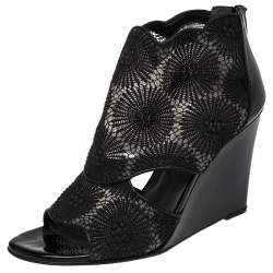 Pre Owned Stuart Weitzman Black Lace And Patent Leather Wedge Ankle Boots Size 38.5