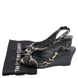 Stuart Weitzman Black/White Woven Straw Cross Strap Wedge Sandals Size 40