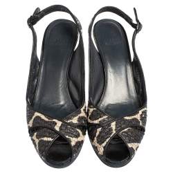Stuart Weitzman Black/White Woven Straw Cross Strap Wedge Sandals Size 40