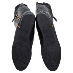 Pre Owned Stuart Weitzman Black Leather and Stretch Fabric Knee Length Flat Boots Sze 39.5