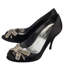 Pre Owned Stuart Weitzman Black Satin Crystal Embellished Bow Peep Toe Pumps Size 38