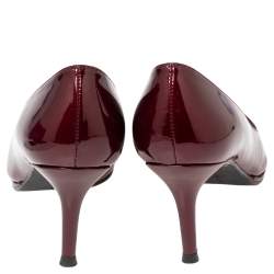 Stuart Weitzman Burgundy Patent Leather Round Toe Pumps Size 37