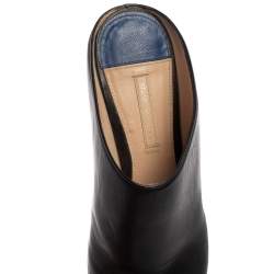 Pre Owned Stuart Weitzman Black Leather Lulah Mule Sandals Size 41