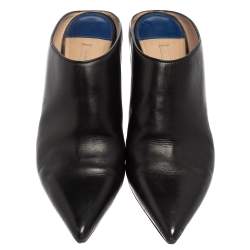 Pre Owned Stuart Weitzman Black Leather Lulah Mule Sandals Size 41