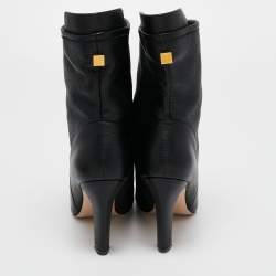 Stuart Weitzman Black Leather Ankle Length Boots Size 37.5
