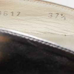 Pre Owned Stuart Weitzman Silver Leather Peep Toe Pumps Size 37.5