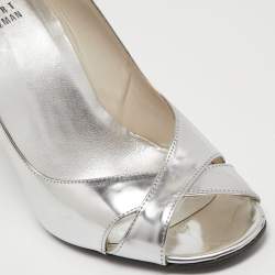 Pre Owned Stuart Weitzman Silver Leather Peep Toe Pumps Size 37.5