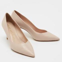 Stuart Weitzman Beige Leather Pointed Toe Pumps Size 38.5