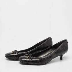 Pre Owned Stuart Weitzman Black Embossed Leather Bow Pumps Size 41