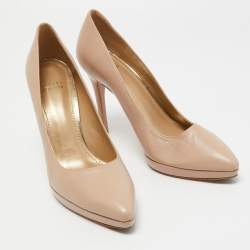 Stuart Weitzman Beige Leather Pointed Toe Pumps Size 40