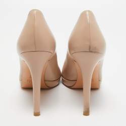 Stuart Weitzman Beige Leather Pointed Toe Pumps Size 40