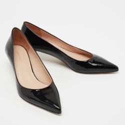 Stuart Weitzman Black Patent Leather Pointed Toe Pumps Size 38.5
