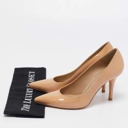 Stuart Weitzman Beige Patent Leather Pointed Toe Pumps Size 36