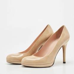 Stuart Weitzman Beige Patent Leather Round Toe Pumps Size 37.5