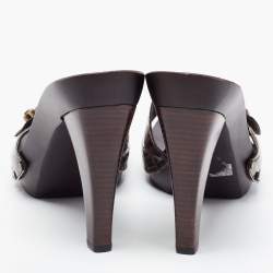 Stuart Weitzman Two Tone Croc Embossed Leather Slides Size 40.5