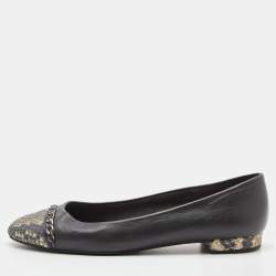 Stuart Weitzman Grey/Beige Leather and Snakeskin Embossed Leather Chain Detail Ballet Flats Size 38.5