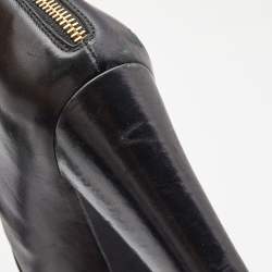 Pre Owned Stuart Weitzman Black Leather and Leopard Calf Hair knee Length Boots Size 39