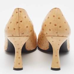 Stuart Weitzman Beige  Ostrich Leather Pointed Toe Pumps Size 40.5