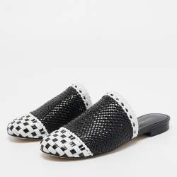 Stuart Weitzman Black/White Woven Leather Indiana Flat Mules Size 35