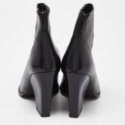 Stuart Weitzman Black Leather Ankle Boots Size 40