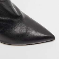 Stuart Weitzman Black Leather Ankle Length Pointed Toe Booties Size 39.5