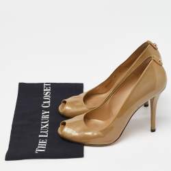 Stuart Weitzman Beige Patent Leather Peep Toe Pumps Size 41