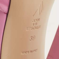 مملوكة مسبقًا صندل سلايد كعب عريض ساتان بنفسجي من ذا أتيكو ديفون مقاس 37