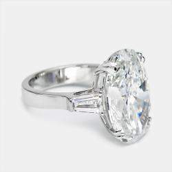 11.00 cts Oval Cut and Trapezoid Lab Grown Diamond 18k White Gold Ring Size 52