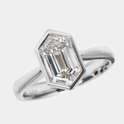 2.05 cts Hexagon Cut Lab Grown Diamond 18k White Gold Ring Size 50