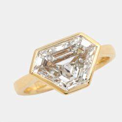 3.50 cts Triangle Step Cut Lab Grown Diamond 18k Yellow Gold Ring Size 52