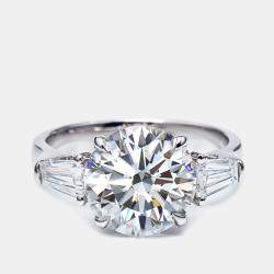 Pre Owned 3.70 cts Round Baguette 18k White Gold Lab Grown Diamond Ring Size 53