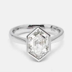 2.75 cts Hexagon Cut Lab Grown Diamond 18k White Gold Ring Size 53