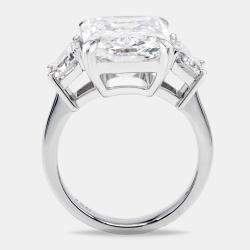 Pre Owned 17.00 cts Radiant Cut and Trapezoid Lab Grown Diamond 18k White Gold Ring Size 52