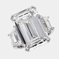 Pre Owned 14.00 cts Emerald Cut and Trapezoid Lab Grown Diamond 18k White Gold Ring Size 52