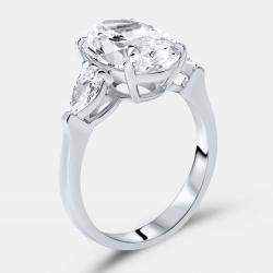 Pre Owned 4.00 cts Oval Brilliant and Pear Lab Grown Diamonds 18k White Gold Ring Size 54