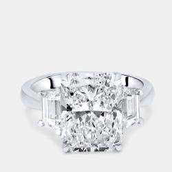 Pre Owned 6.00 cts Radiant and Trapezoid Lab Grown Diamonds 18k White Gold Ring Size 54
