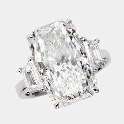 Pre Owned 8 cts Radiant and Trapezoid Lab Grown Diamonds 18k White Gold Ring Size 54